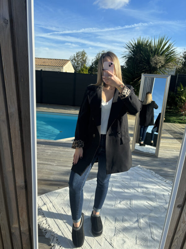 Veste blazer avec la manche revers en léopard