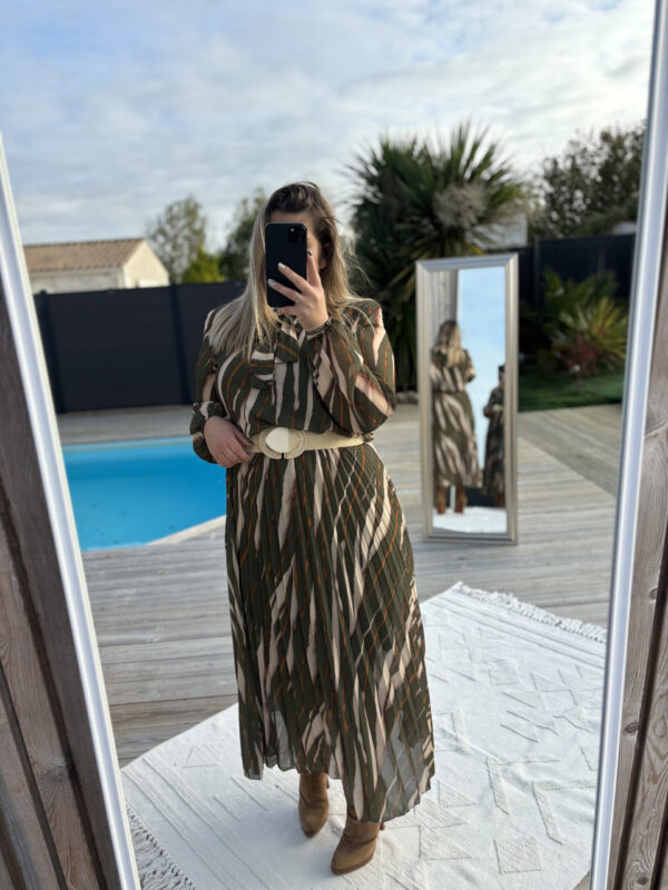 Robe longue imprimé à épaulettes