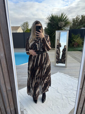 Robe longue imprimé à épaulettes