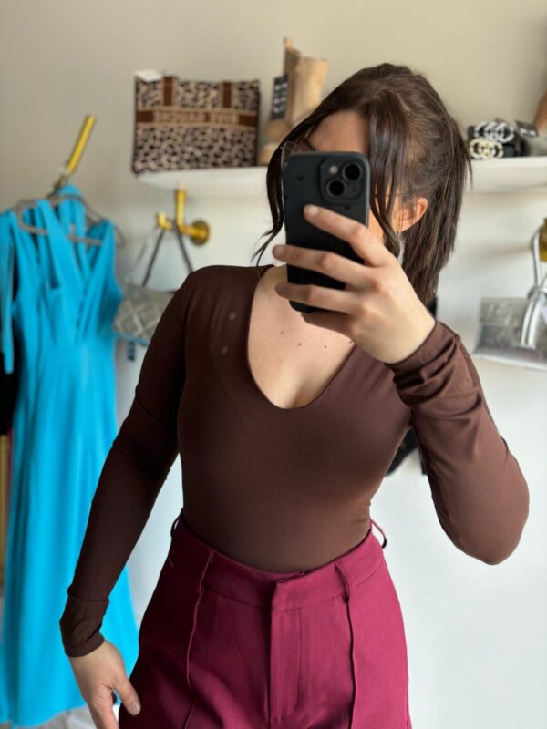 Tee shirt manche longue a col V