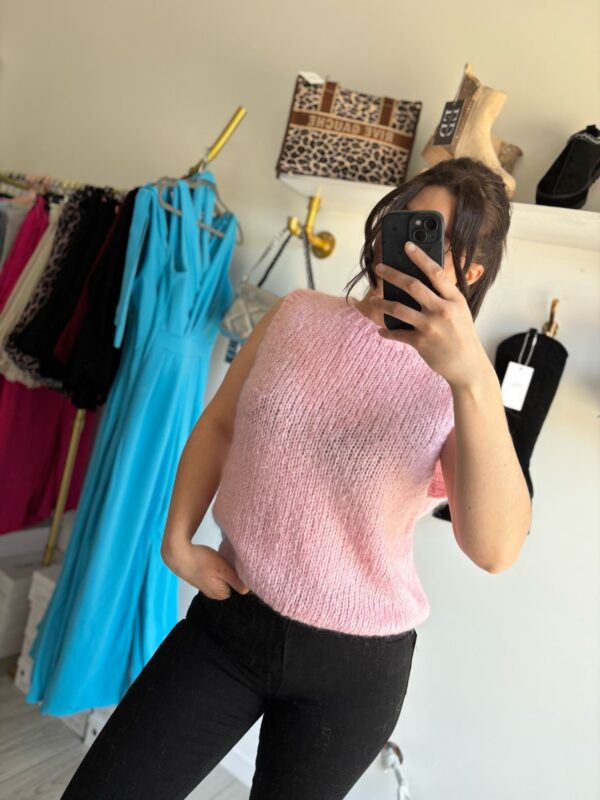 Pull sans manches col rond