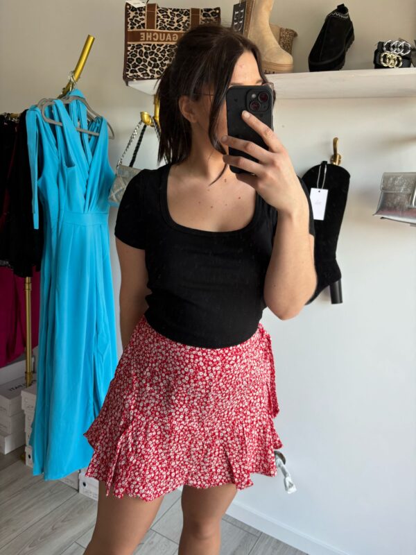 Jupe short fluide fleuri