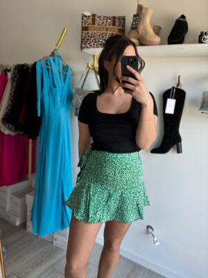 Jupe short fluide fleuri