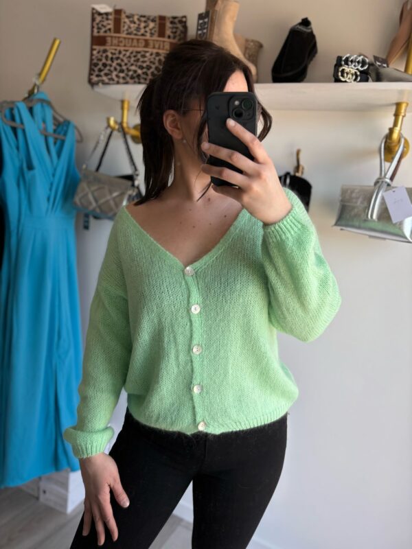 IMG-20250224-WA0061 Gilet boutonné manches longues