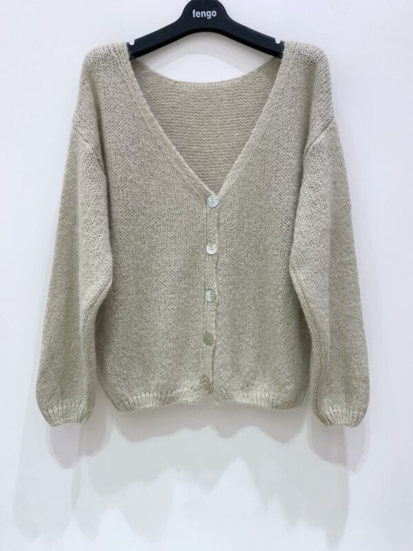 gilet-boutonne-en-mohair_beige_6781704ca9823 Gilet boutonné manches longues